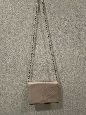 Halogen Cream Chain Strap Crossbody Bag